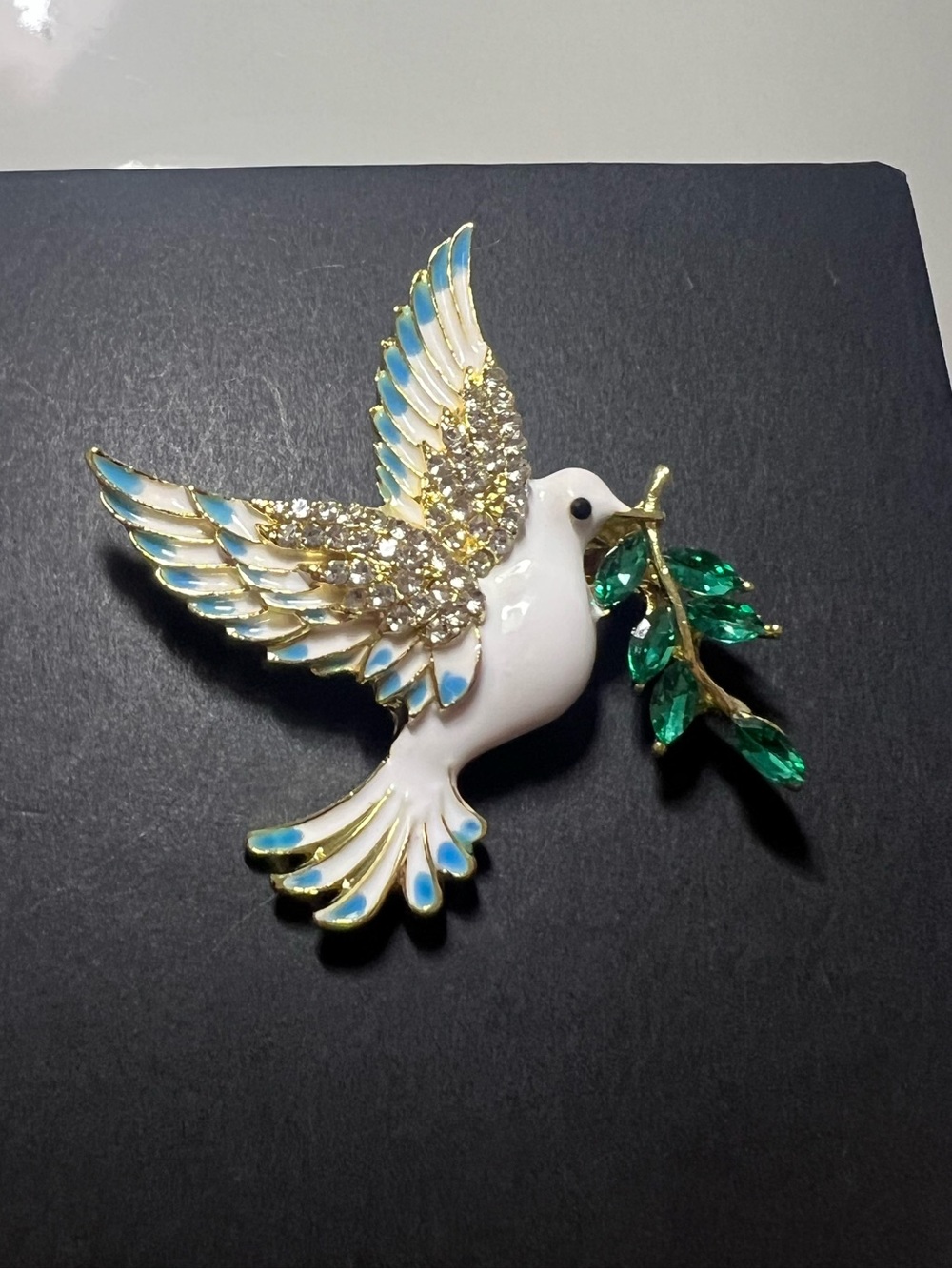 Dove Brooch with Green Leaf Accent - Decorative Dove Pin 🕊️ - Picture 3 of 3